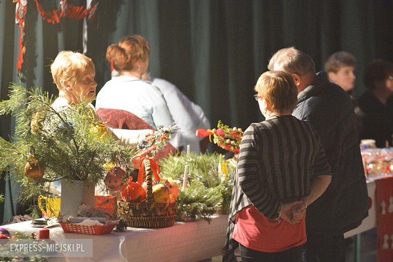 Kiermasz bożonarodzeniowy w Miękini