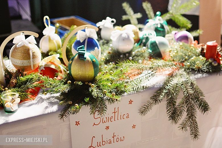 Kiermasz bożonarodzeniowy w Miękini