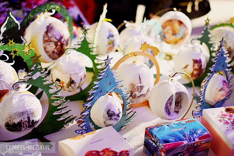 Kiermasz bożonarodzeniowy w Miękini