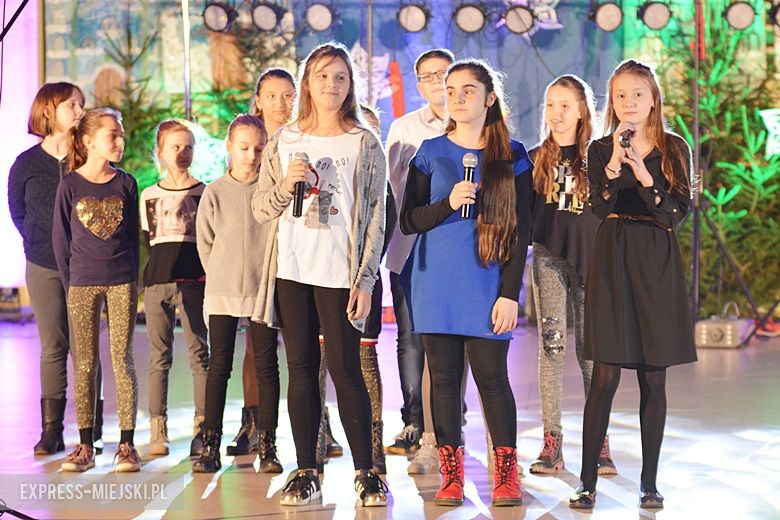 Kiermasz bożonarodzeniowy w Miękini