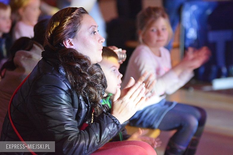 Kiermasz bożonarodzeniowy w Miękini