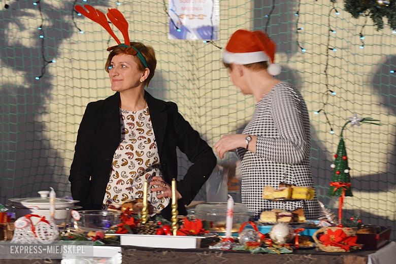 Kiermasz bożonarodzeniowy w Miękini