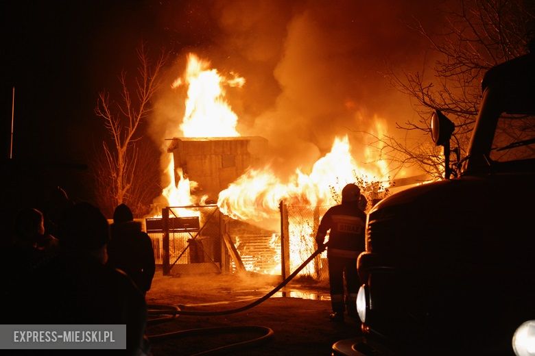 Pożar garażu w Rakoszycach