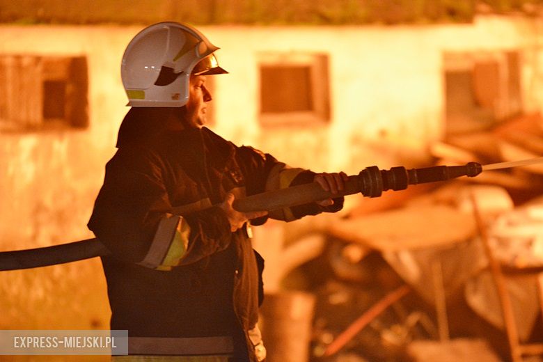 Pożar garażu w Rakoszycach