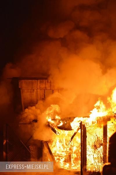 Pożar garażu w Rakoszycach