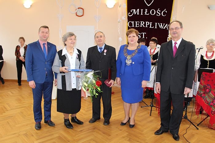 50-lecie małżeństwa trzech par