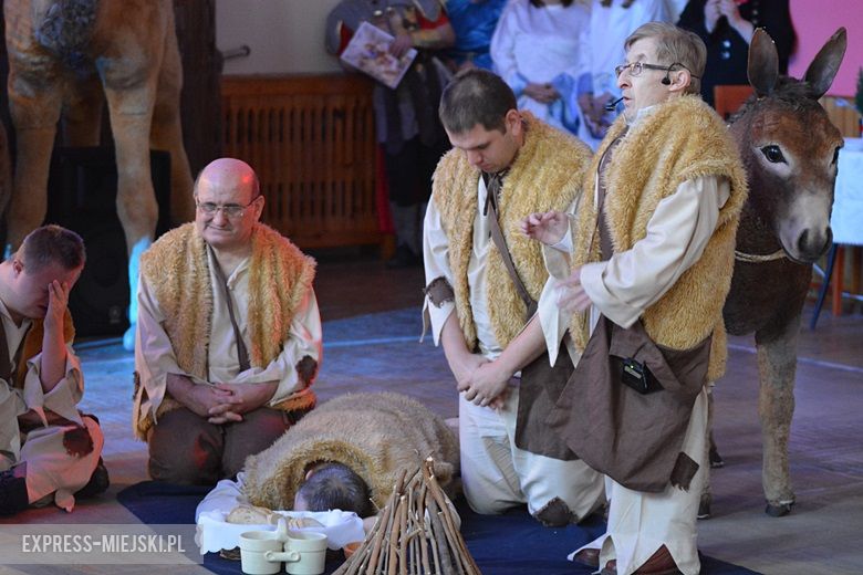 Jasełka w wykonaniu podopiecznych ŚDS w Piersnie