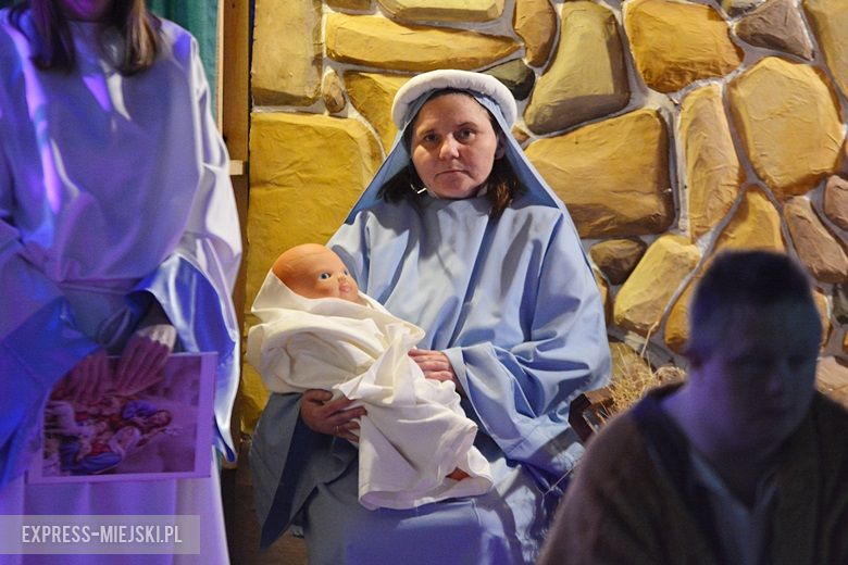 Jasełka w wykonaniu podopiecznych ŚDS w Piersnie