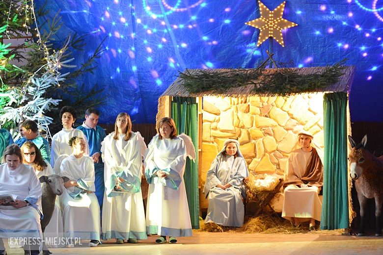 Jasełka w wykonaniu podopiecznych ŚDS w Piersnie