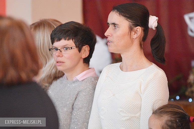 Jasełka w wykonaniu podopiecznych ŚDS w Piersnie
