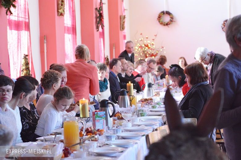 Jasełka w wykonaniu podopiecznych ŚDS w Piersnie