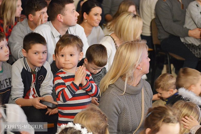 Spotkanie świąteczne w szkole w Szczepanowie