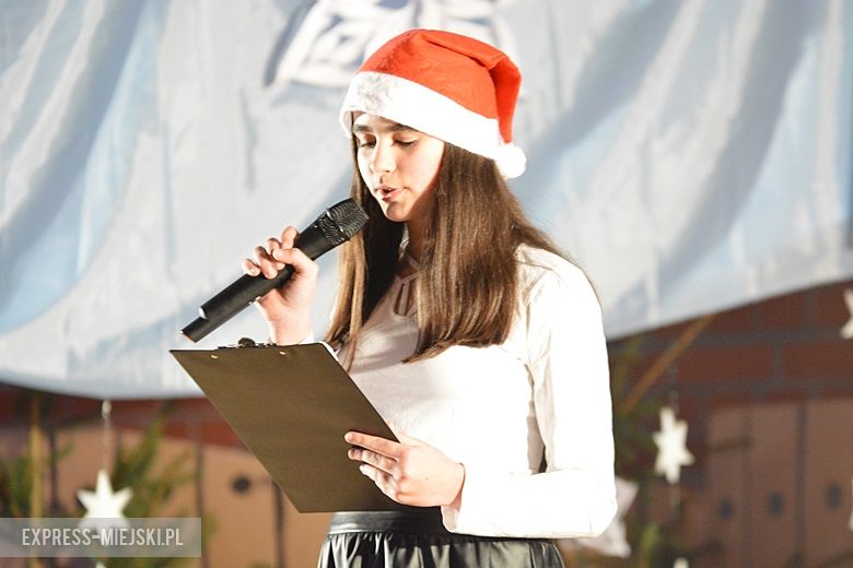 Spotkanie świąteczne w szkole w Szczepanowie