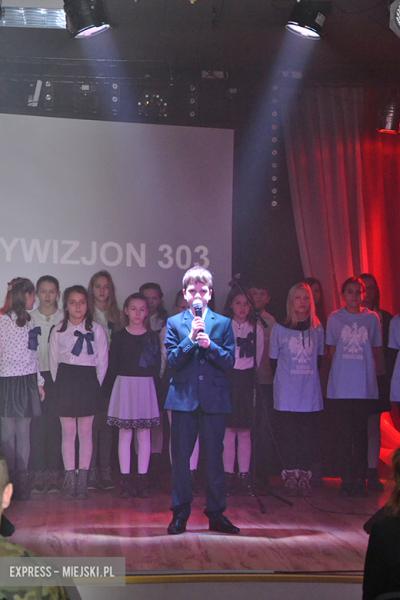 "Mam biało- czerwone serce" dla X Wrocławskiego Pułku Dowodzenia