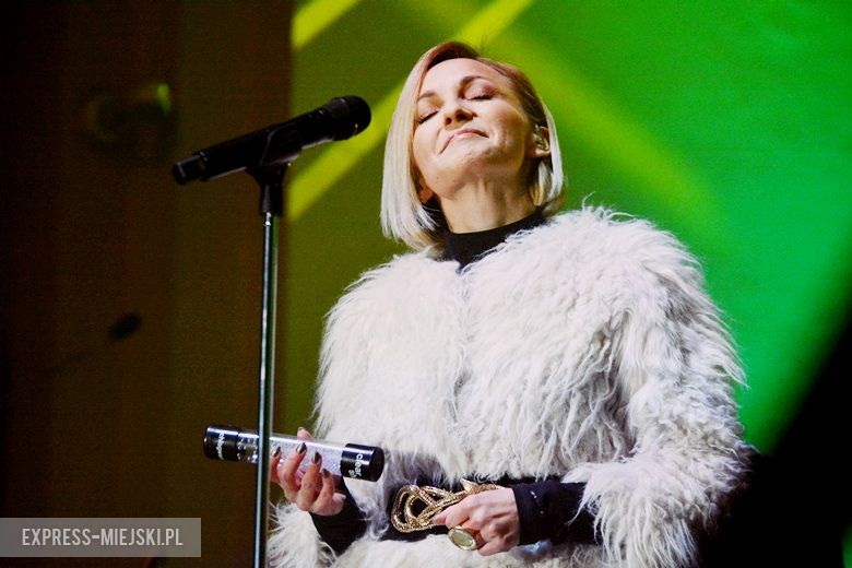 Wspólne kolędowanie z Anną Wyszkoni