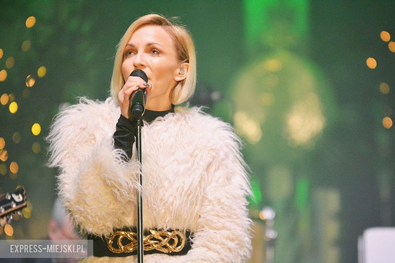 Wspólne kolędowanie z Anną Wyszkoni