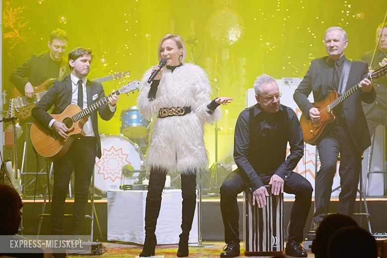 Wspólne kolędowanie z Anną Wyszkoni