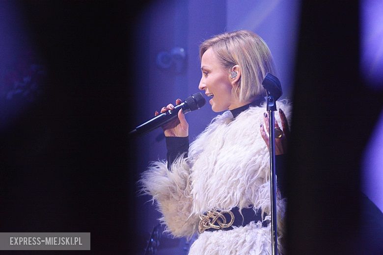 Wspólne kolędowanie z Anną Wyszkoni