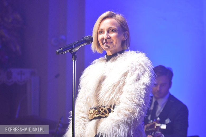 Wspólne kolędowanie z Anną Wyszkoni