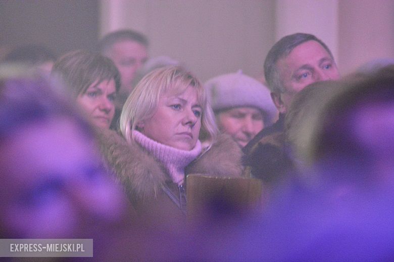 Wspólne kolędowanie z Anną Wyszkoni