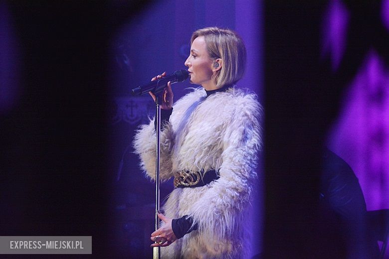 Wspólne kolędowanie z Anną Wyszkoni