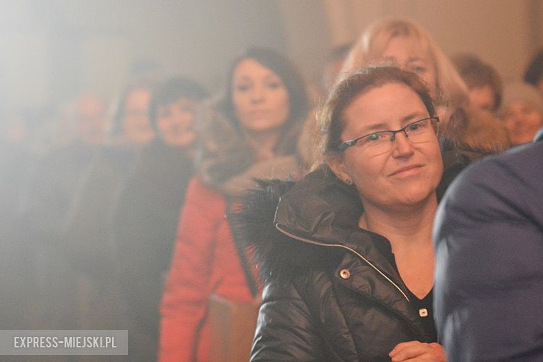 Wspólne kolędowanie z Anną Wyszkoni