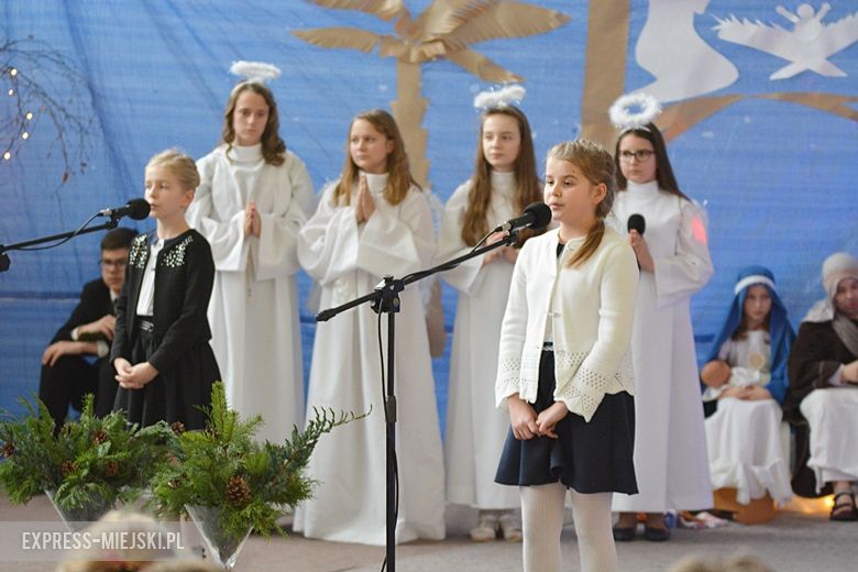 Jasełka w szkole w Rakoszycach