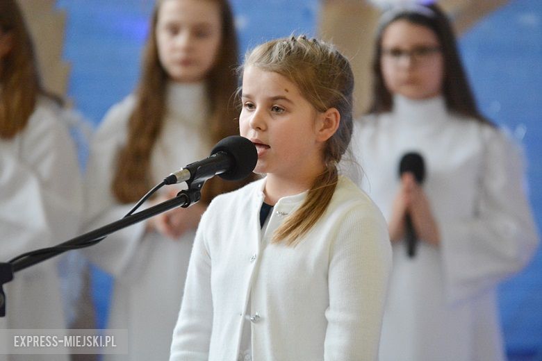 Jasełka w szkole w Rakoszycach