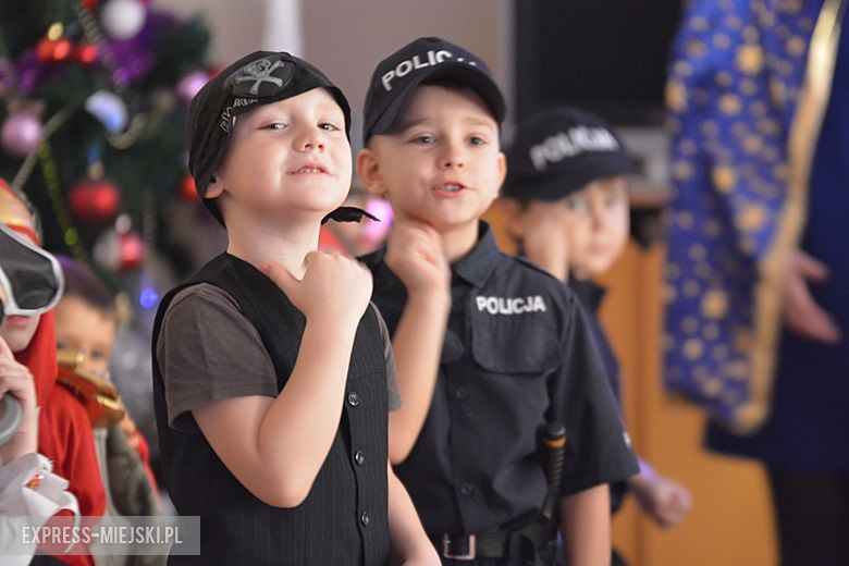 Zabawa karnawałowa w średzkim przedszkolu