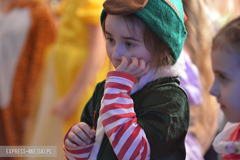 Zabawa karnawałowa w średzkim przedszkolu