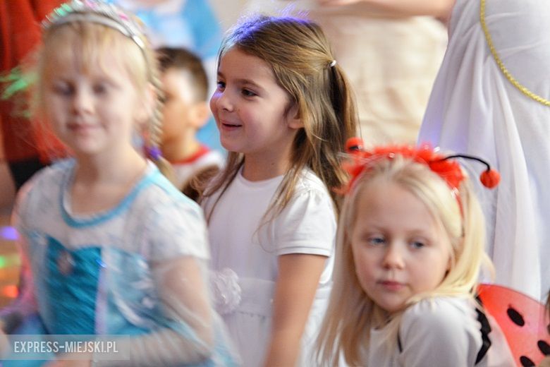 Zabawa karnawałowa w średzkim przedszkolu