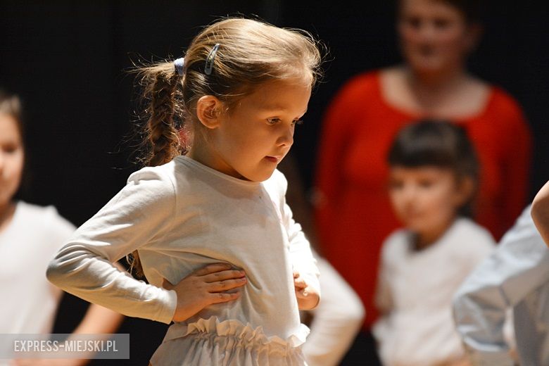 Występy przedszkolaków w średzkim domu kultury