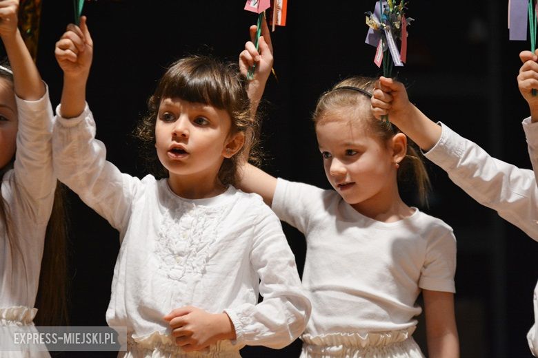 Występy przedszkolaków w średzkim domu kultury