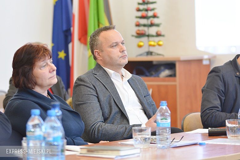 Sesja rady powiatu - 25 stycznia