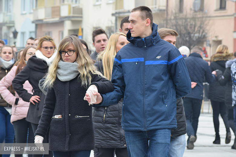 Maturzyści zatańczyli dla Rolanda