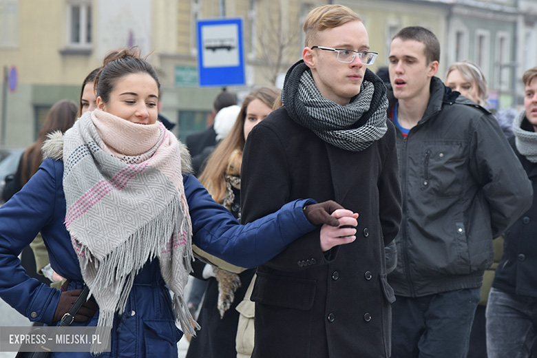 Maturzyści zatańczyli dla Rolanda