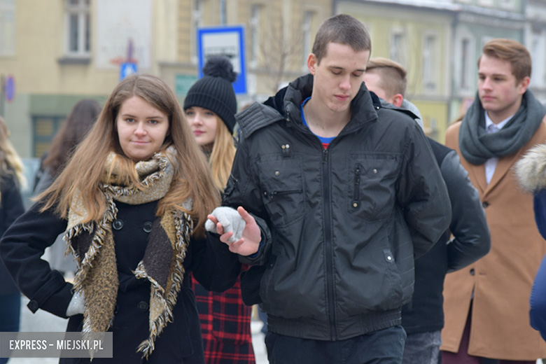 Maturzyści zatańczyli dla Rolanda