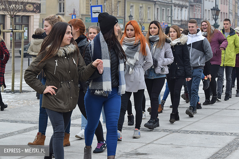 Maturzyści zatańczyli dla Rolanda
