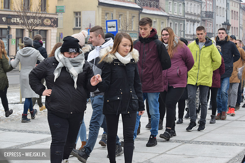Maturzyści zatańczyli dla Rolanda