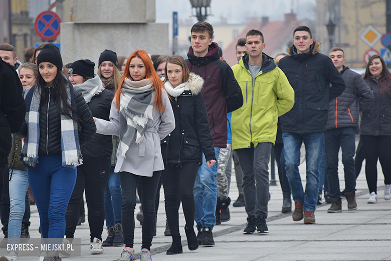 Maturzyści zatańczyli dla Rolanda