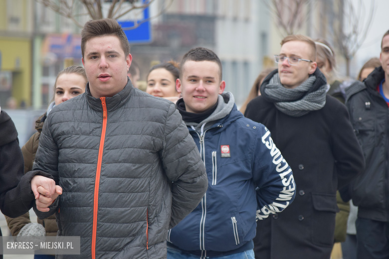 Maturzyści zatańczyli dla Rolanda