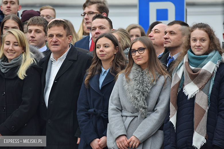 Maturzyści zatańczyli dla Rolanda