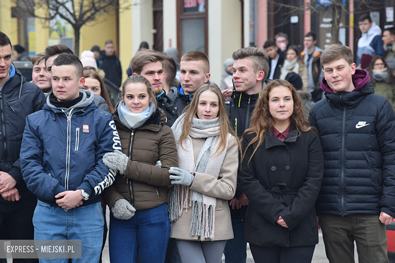 Maturzyści zatańczyli dla Rolanda