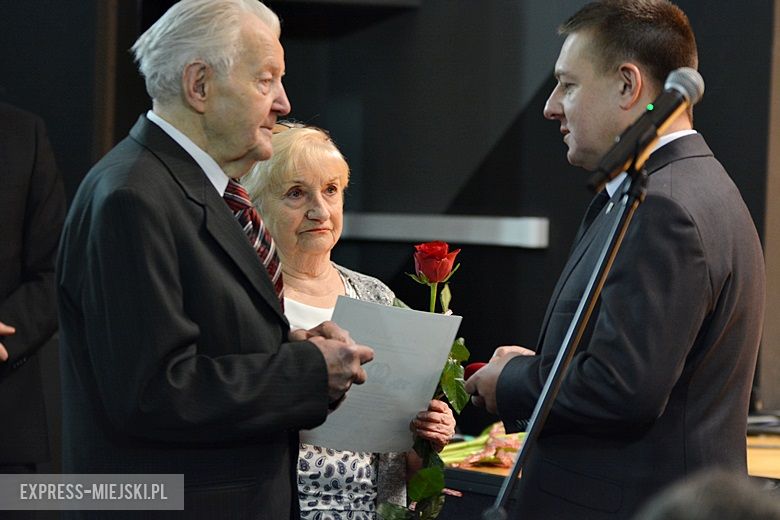 Uroczystości w Domu Kultury w Środzie Śląskiej