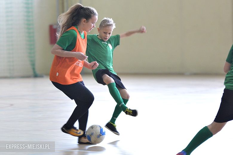 Turniej piłki halowej w Środzie Śląskiej