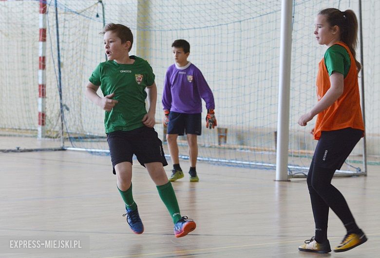 Turniej piłki halowej w Środzie Śląskiej