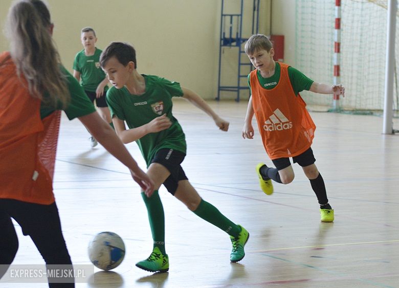 Turniej piłki halowej w Środzie Śląskiej