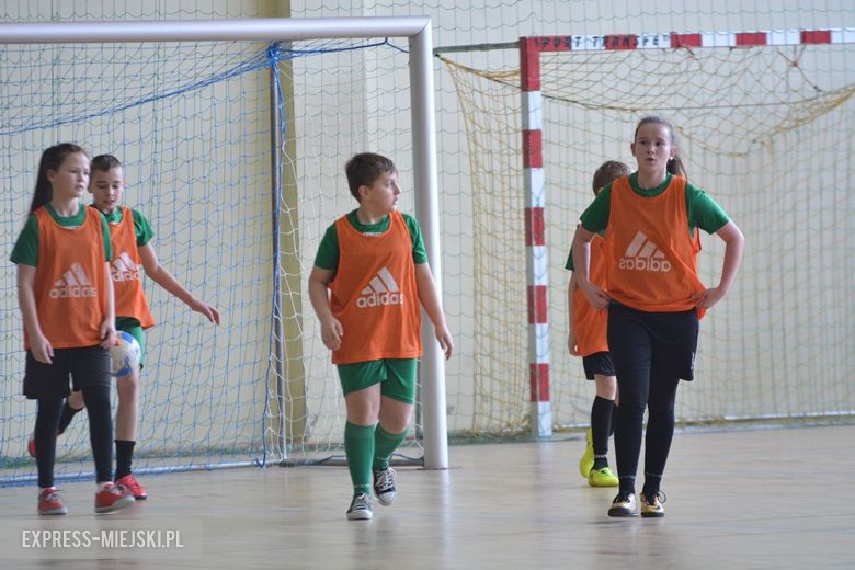 Turniej piłki halowej w Środzie Śląskiej