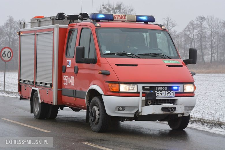 Auto wypadło z drogi koło Chwalimierza