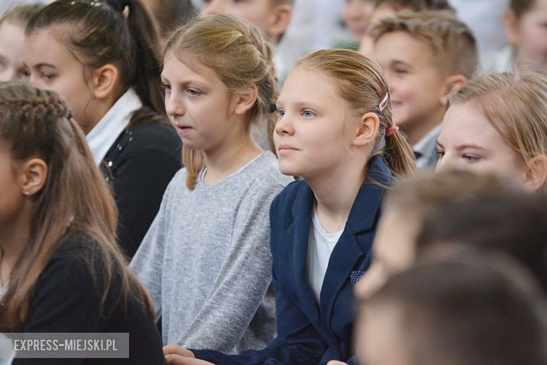 Akademia przygotowana przez uczniów z okazji dnia patrona